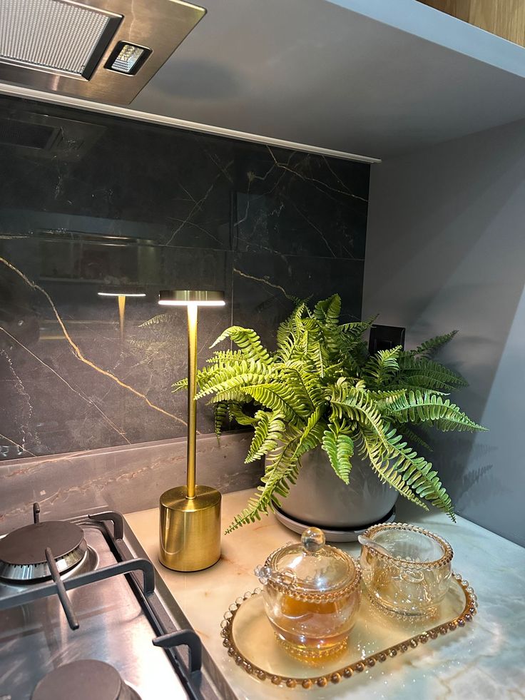 Luxury Metal Touch Table Lamp – Rechargeable LED Bedside Lamp